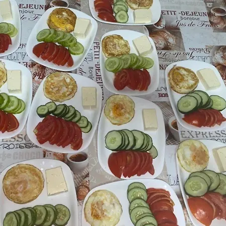 Bujtina Shpjia E Gjyshit 酒店 Nderlysaj